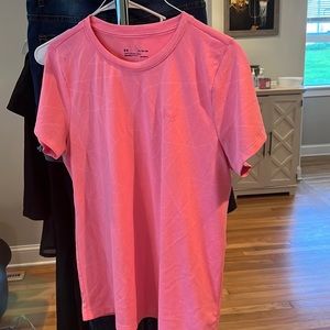 UNDER ARMOR HEATGEAR shirt